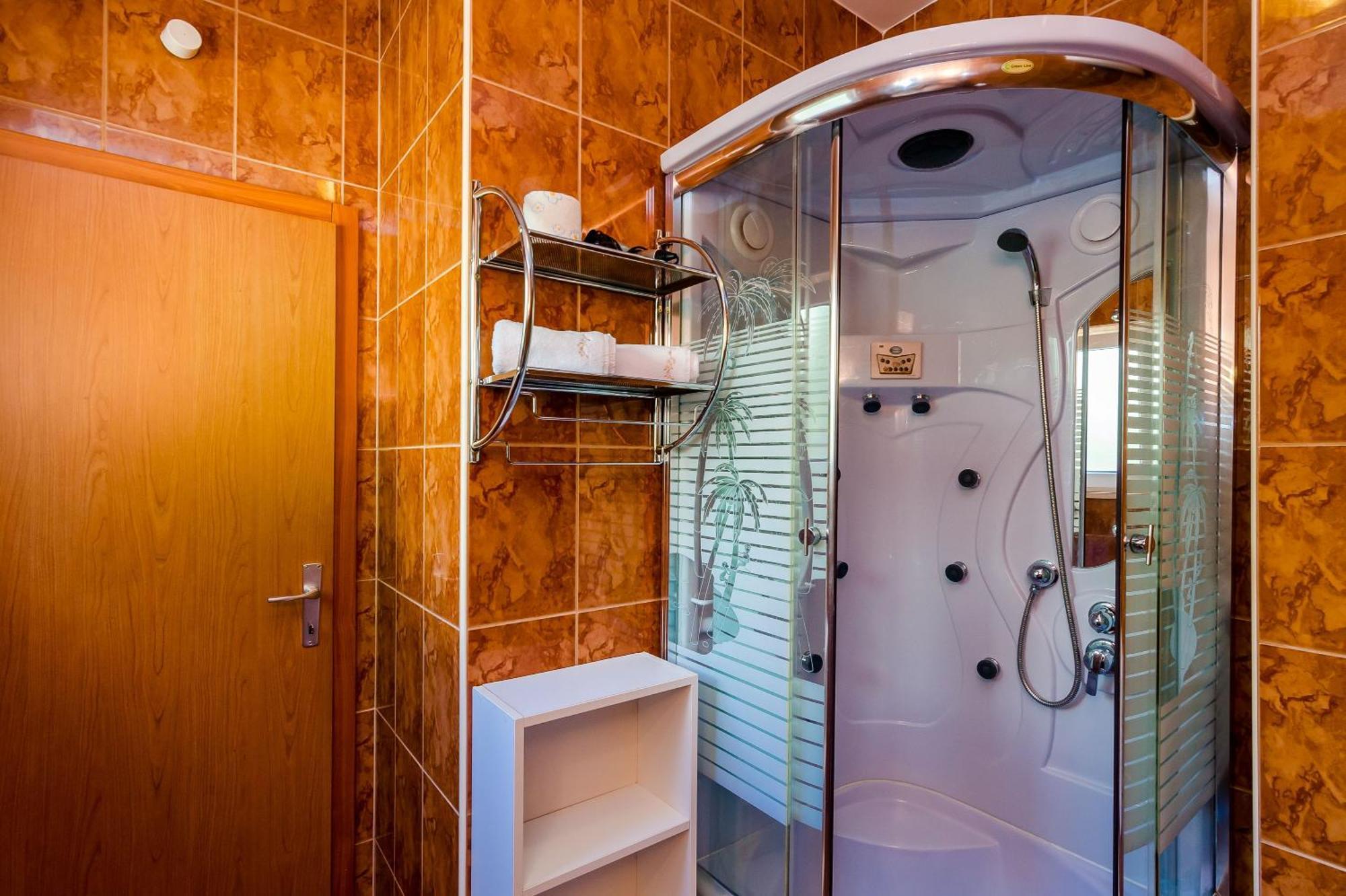 דוברובניק Apartments Villa Aura - Adult Only מראה חיצוני תמונה